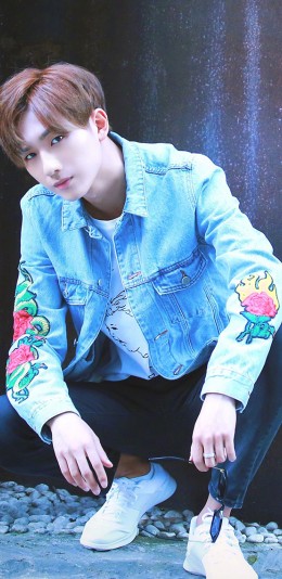 李宏毅 型男 演员 明星 户外